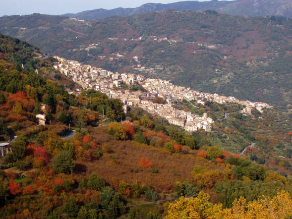 Ucria - Panorama (2) parziale della citt