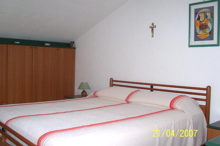 Camera da letto della Casa Vacanza di Capo d'Orlando Sicilia CD29