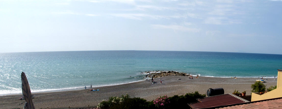 Capo d'Orlando: Spiaggia attigua alla Casa vacanza in Sicilia CD55